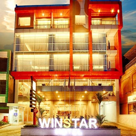 Winstar Hotel Пеканбару Экстерьер фото