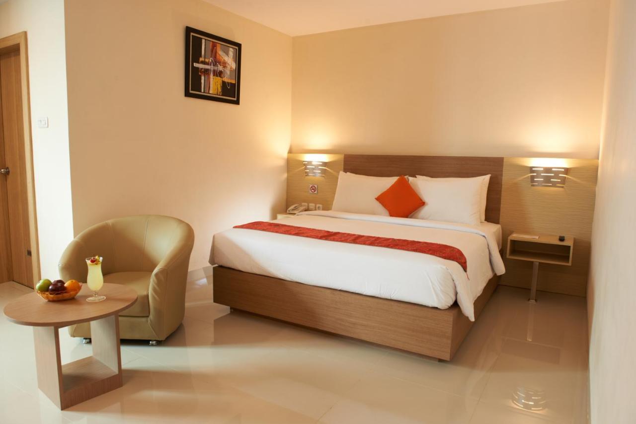 Winstar Hotel Пеканбару Экстерьер фото