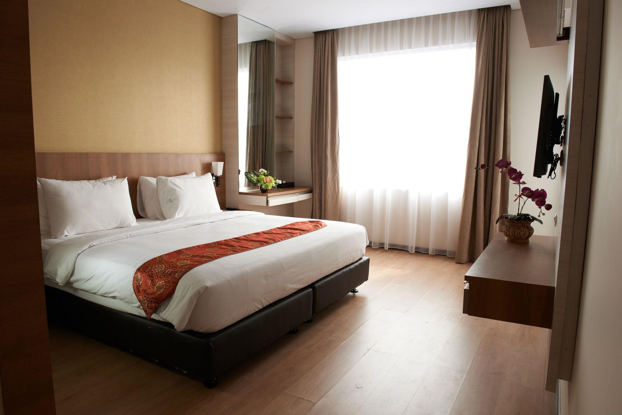 Winstar Hotel Пеканбару Экстерьер фото